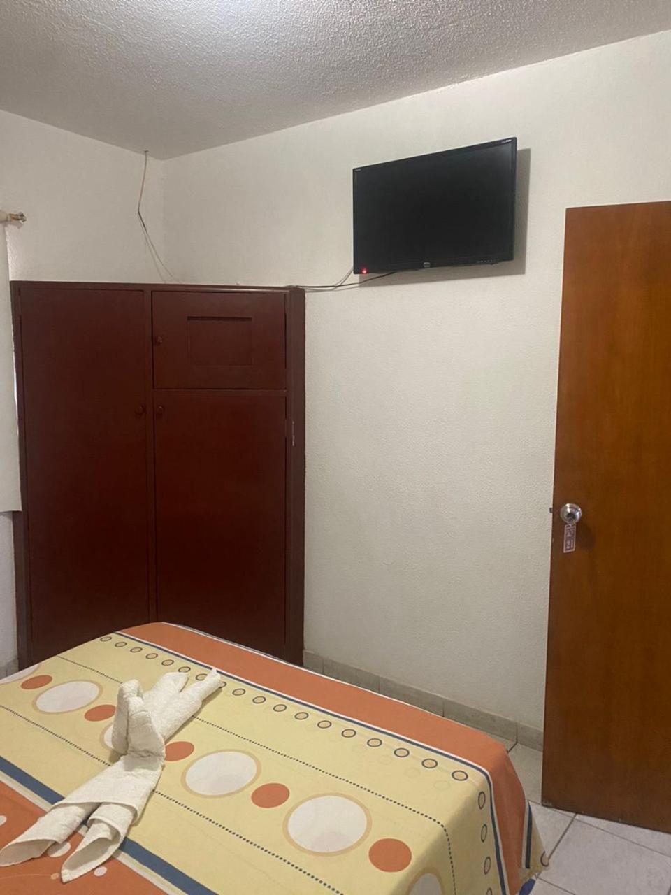 Hotel Brisas Del Mar 2022 Catia La Mar Bagian luar foto